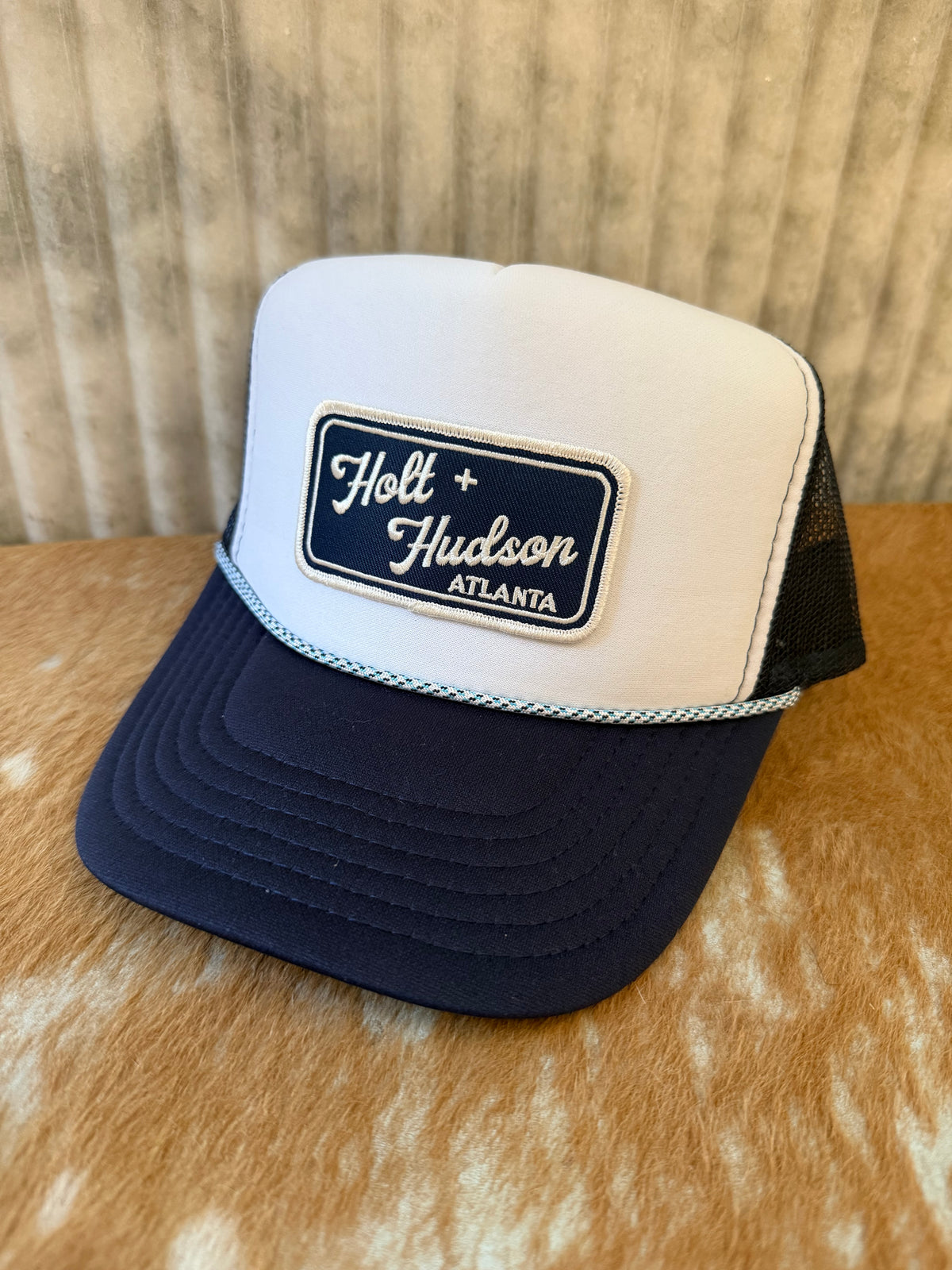 Golden Eye Truckers x H+H